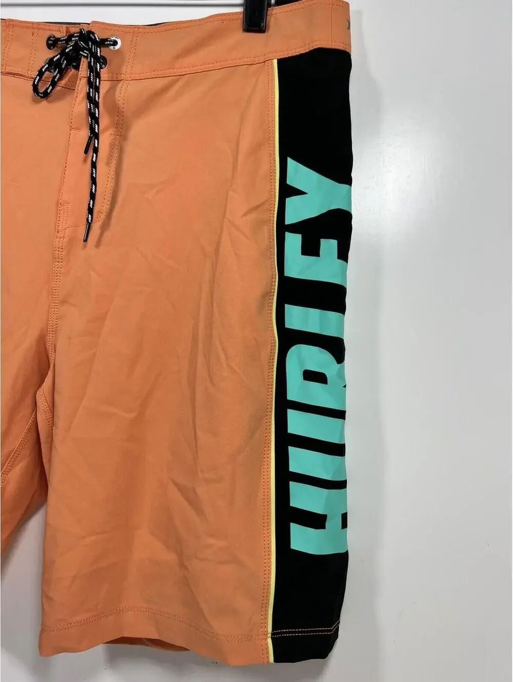 Hurley Phantom Men’s Swim Surf Trunks Boards Shorts Size 30 Orange - Picture 2 of 9